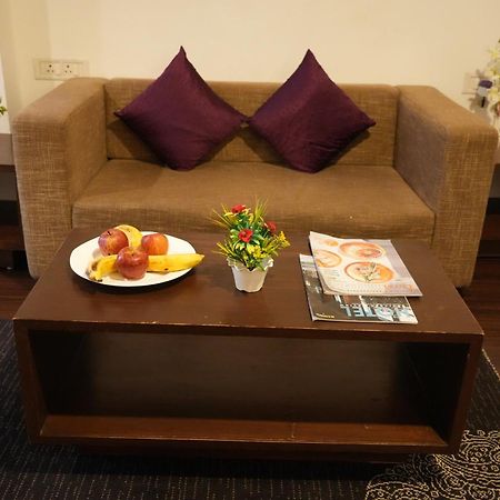 Hotel Clarks Collection Bhavnagar Exterior photo