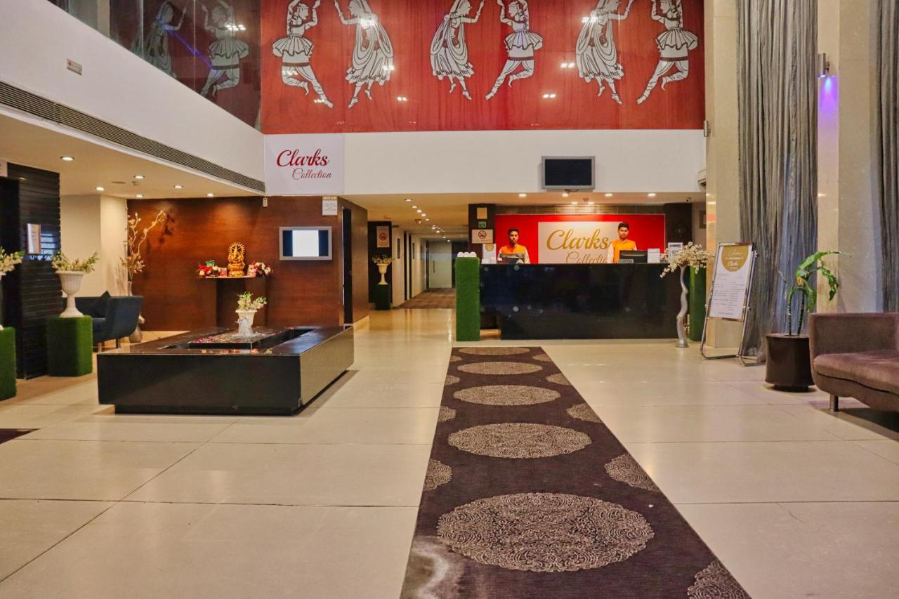 Hotel Clarks Collection Bhavnagar Exterior photo